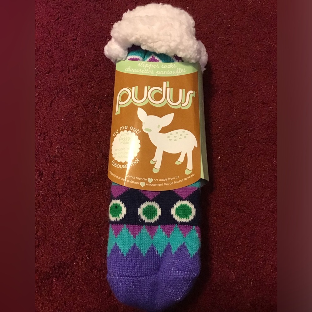 PUDUS NWT FUZZY SLIPPER SOCKS OS GRIPPY BOTTOMS ANIMAL FRIENDLY LOVE MY PUDUS